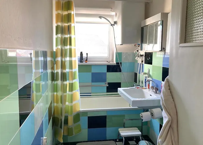 Apartamento Baeckerei Mueller - Grosse Mit Mid Century Charme, Zentral, Sehr Gut Fuer Familien, Privat, Stadt&natur, Cafe Im Haus Heidenreichstein